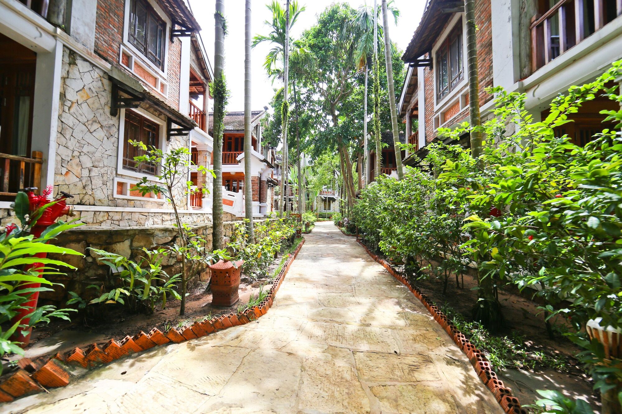 Ancient Village Phu Quoc Resort Экстерьер фото